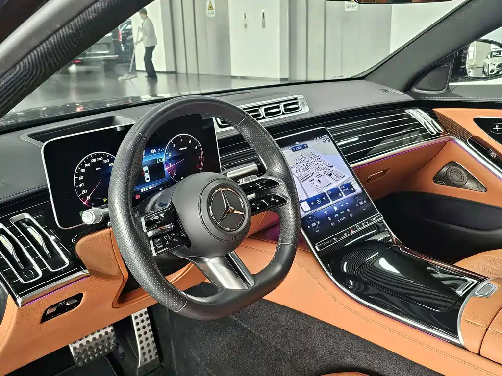 Mercedes-Benz S-Class — миниатюра 11