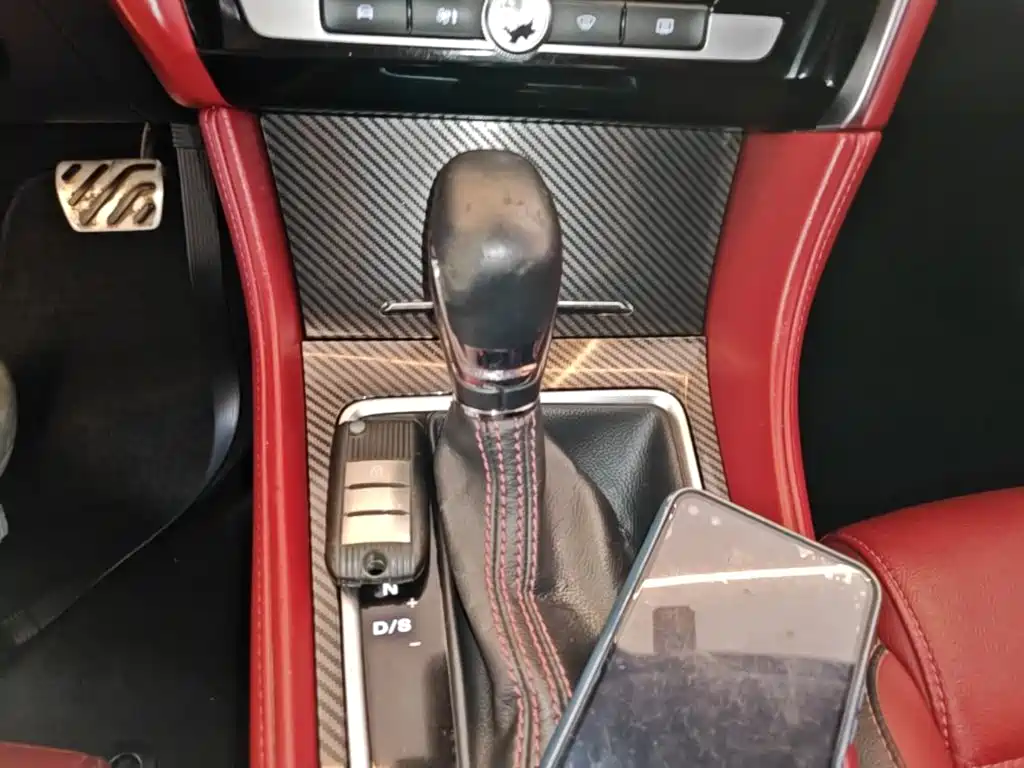 MG MG6 — миниатюра 14