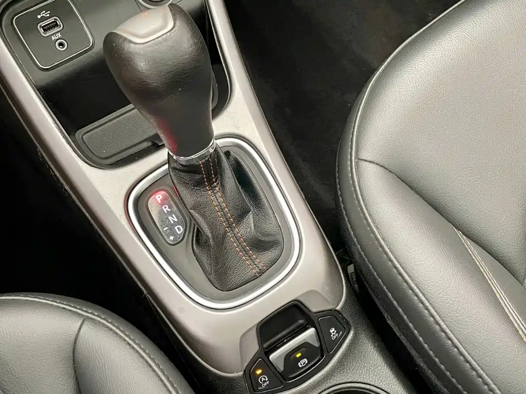 Jeep Compass — миниатюра 9