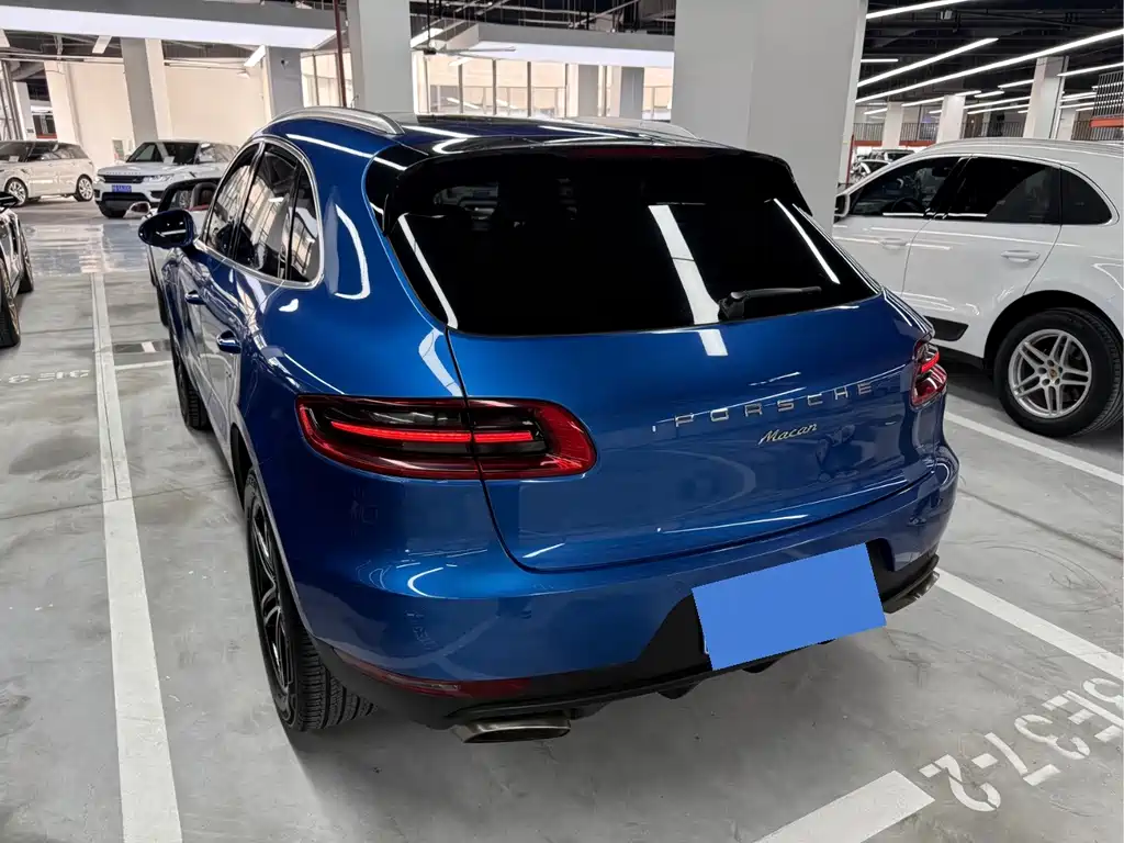 Porsche Macan — миниатюра 14
