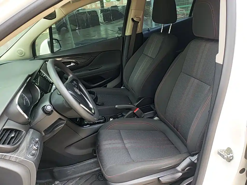 Buick Encore — миниатюра 15