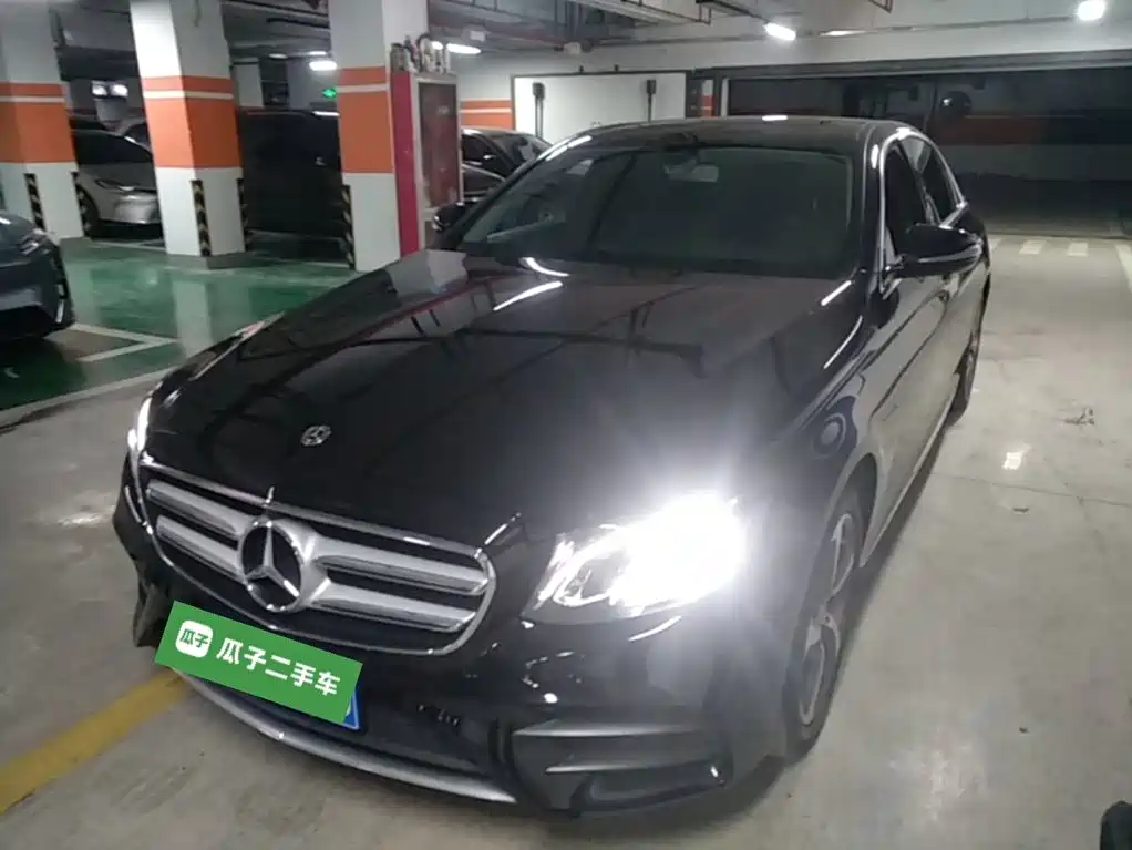 Mercedes-Benz E-Class — миниатюра 2