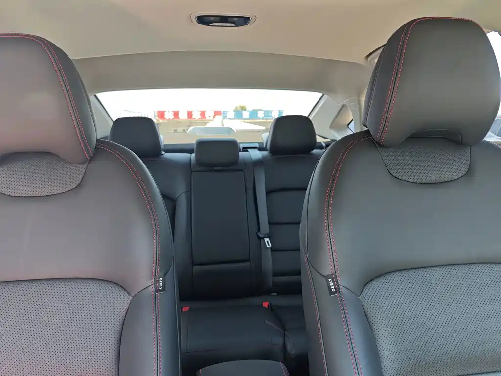 Geely Binrui — миниатюра 11