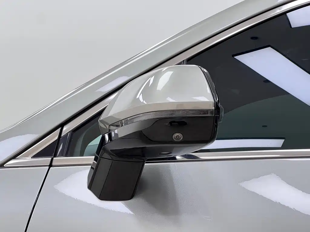 Li Auto Li ONE — миниатюра 9