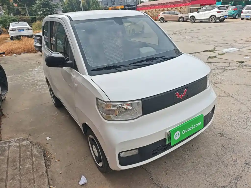 Wuling MINIEV — миниатюра 4