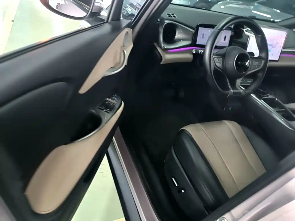 BYD Dolphin — миниатюра 16