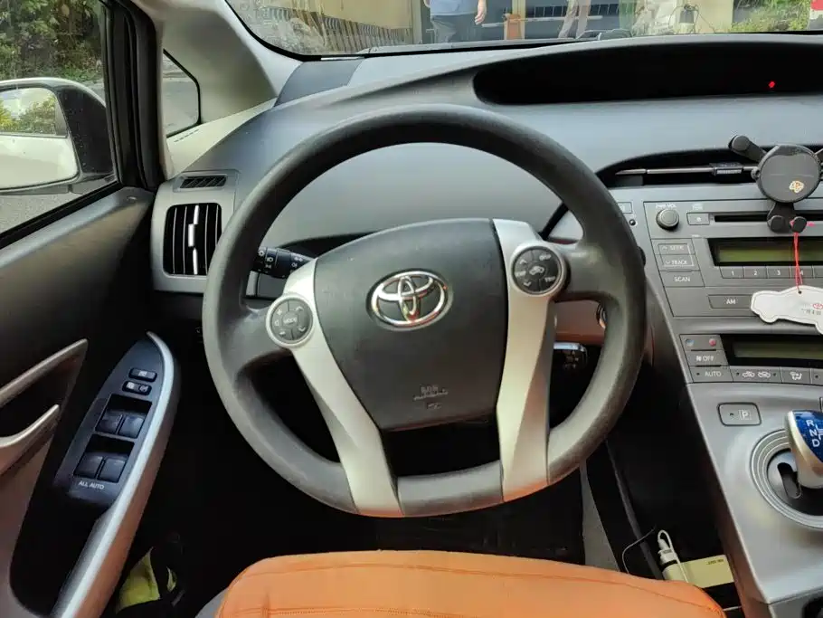Toyota Prius — миниатюра 15