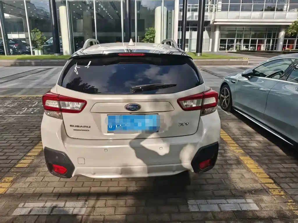Subaru XV — миниатюра 3