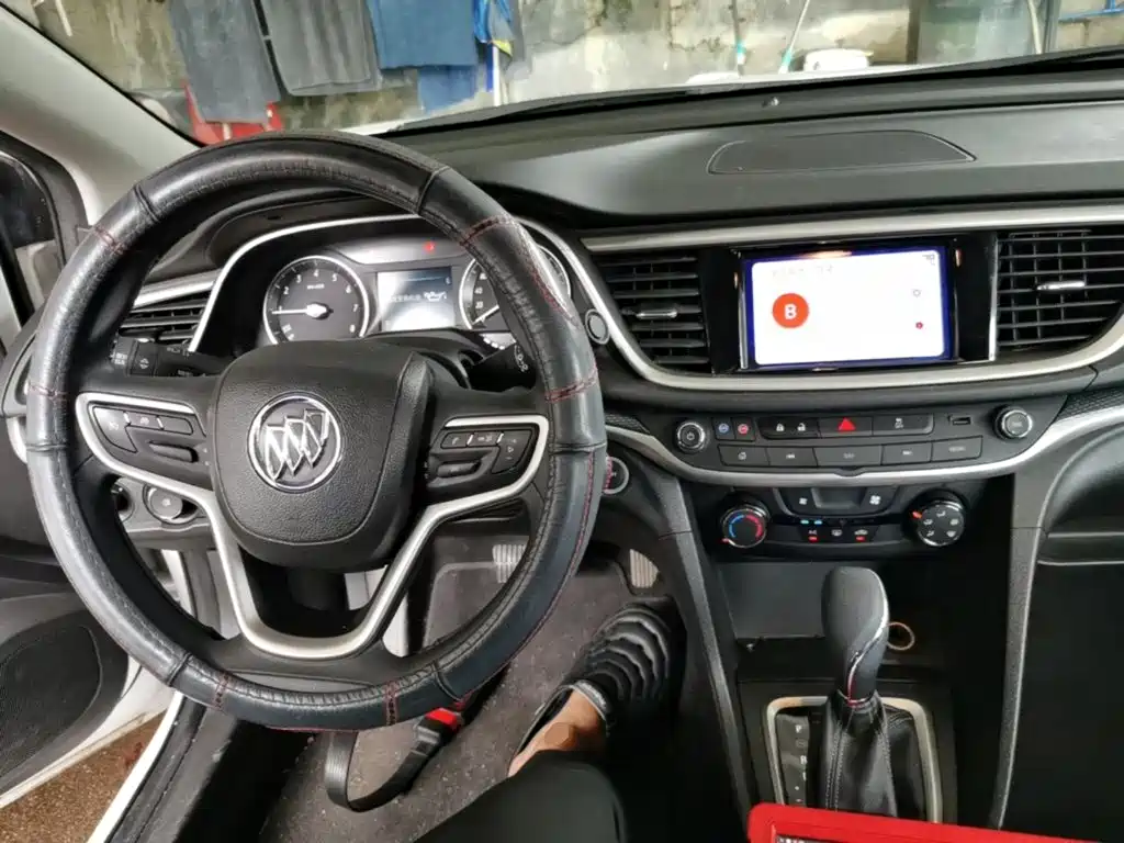 Buick Excelle — миниатюра 10