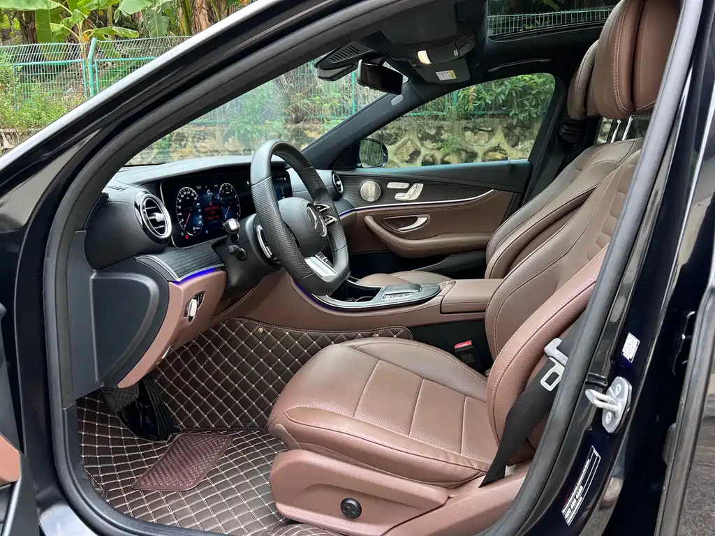 Mercedes-Benz E-Class — миниатюра 4