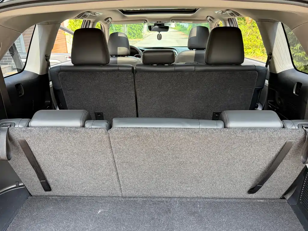 Toyota Highlander — миниатюра 14