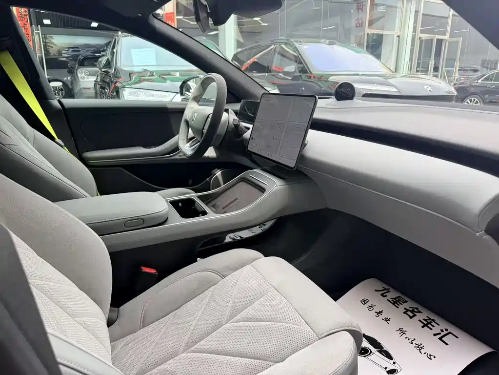 NIO ET5T 2025 Champion 100kWh Touring