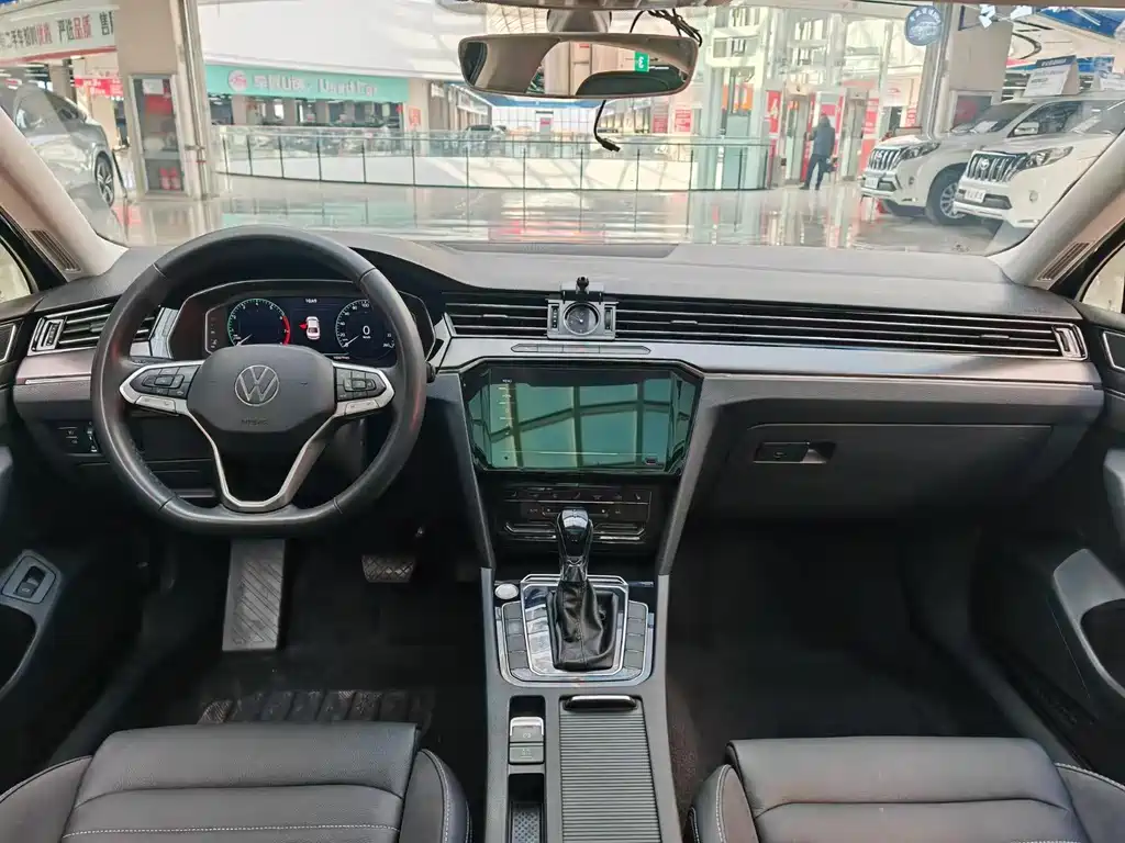 Volkswagen Magotan 2020 330TSI DSG Lead