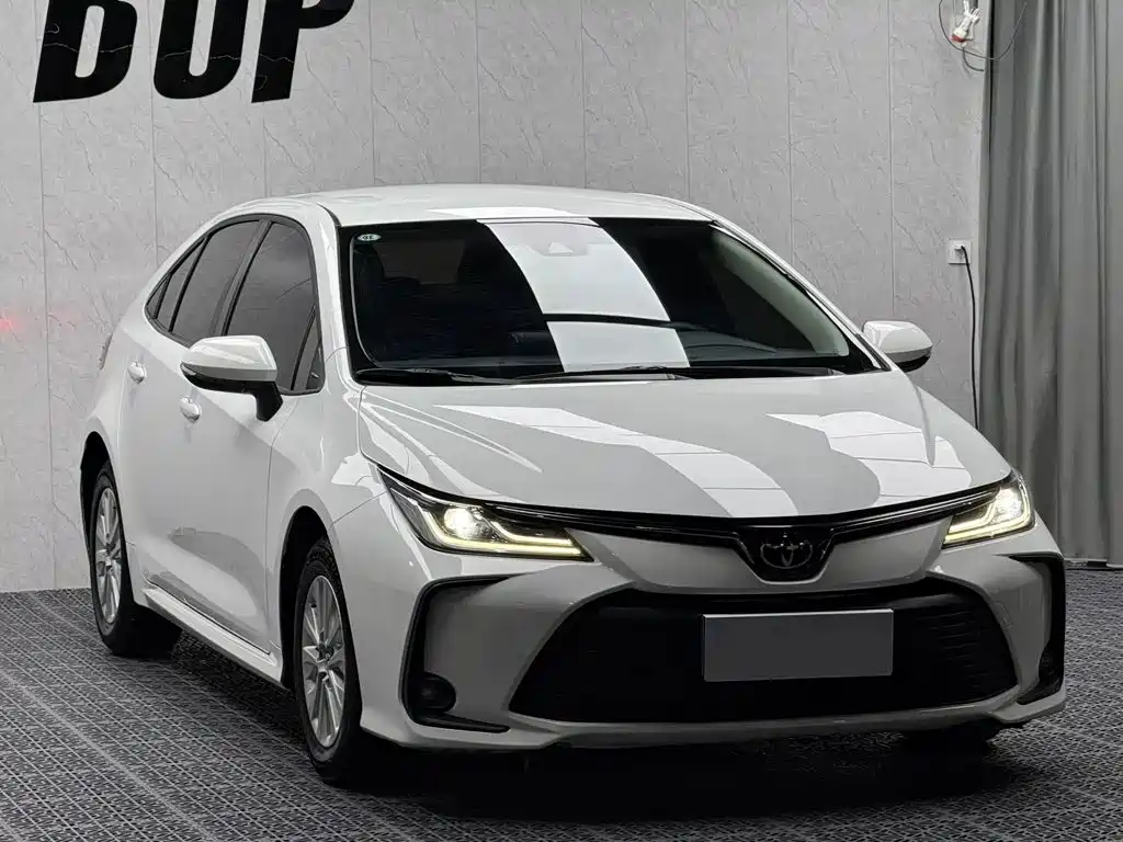 Toyota Corolla — миниатюра 3