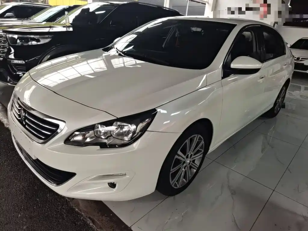 Peugeot 408