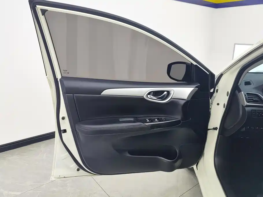 Nissan Sylphy — миниатюра 7
