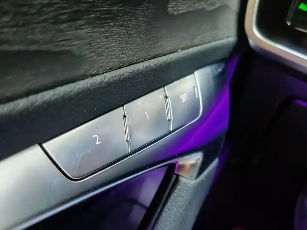 Audi A6L — миниатюра 6