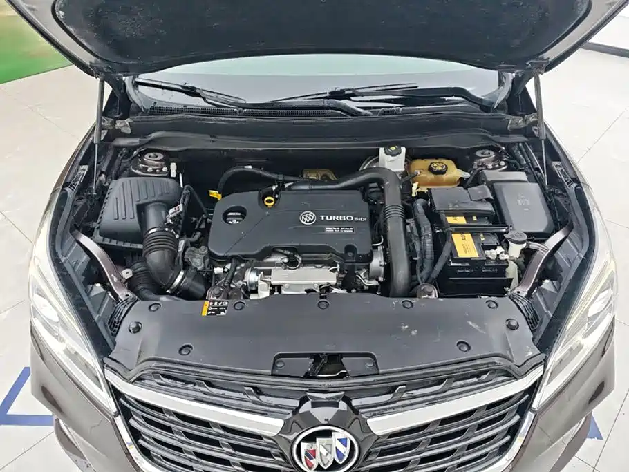 Buick Envision Plus — миниатюра 10