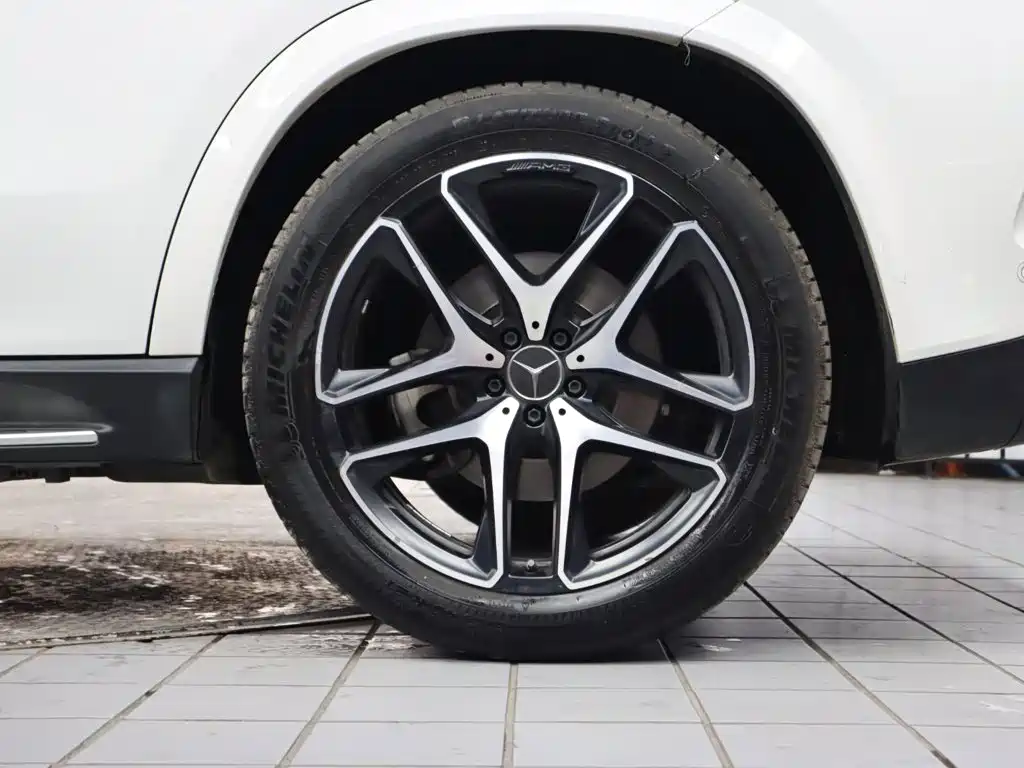 Mercedes-Benz GLE AMG — миниатюра 30