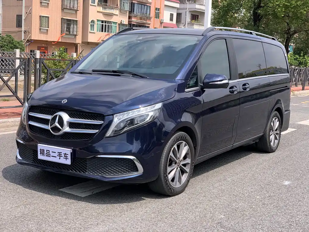 Mercedes-Benz V-Class 2022