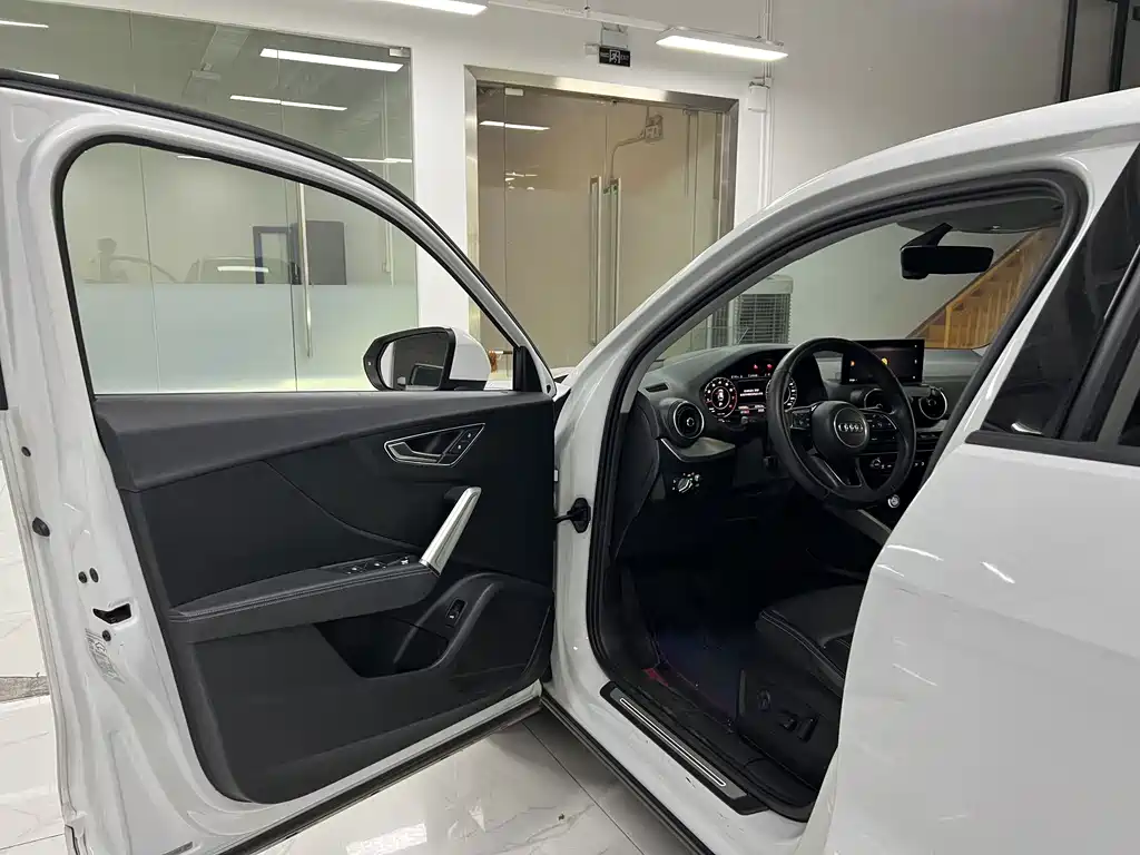 Audi Q2L — миниатюра 7
