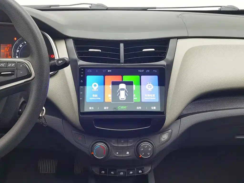 Chevrolet Sail — миниатюра 12