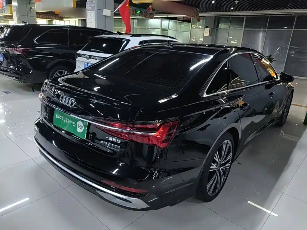 Audi A6L — миниатюра 5