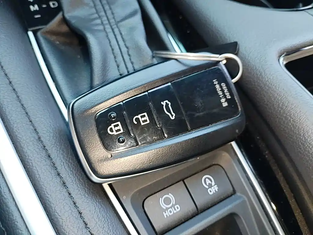 Toyota Avalon — миниатюра 9