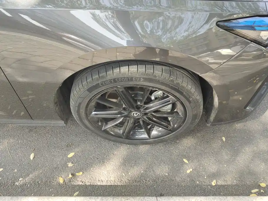 Changan UNI-V iDD — миниатюра 6