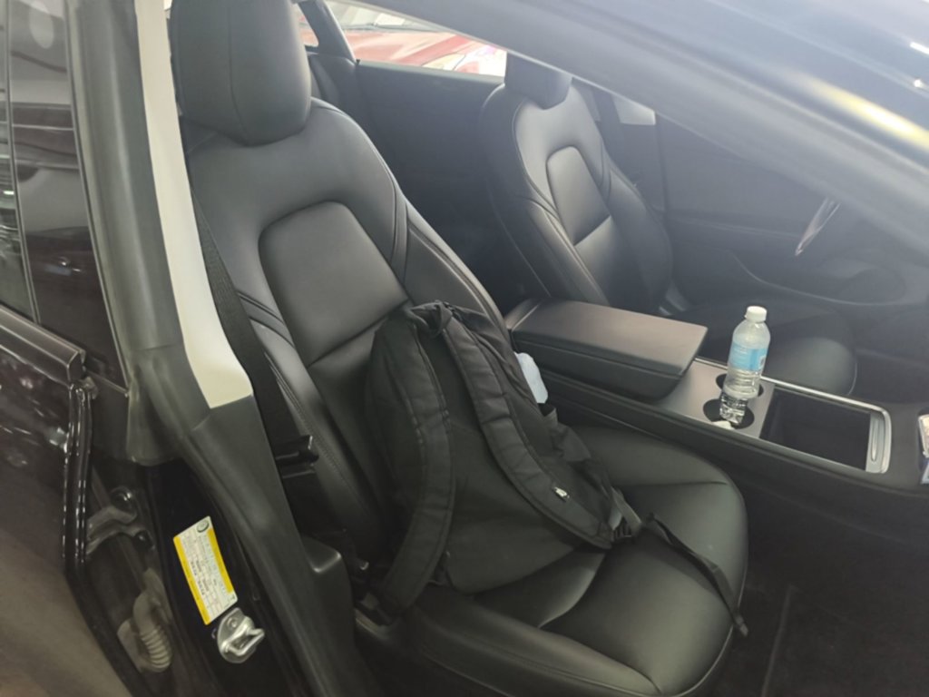 Tesla Model 3 — миниатюра 25