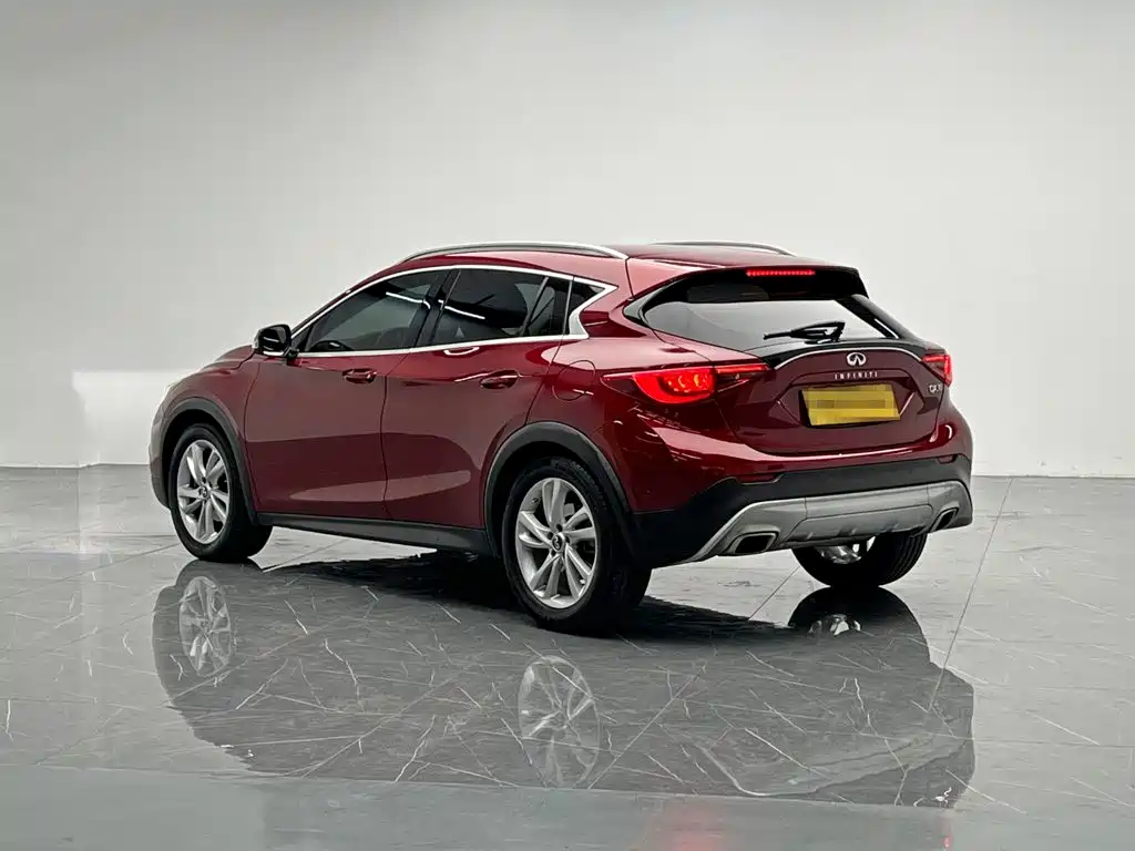 Infiniti QX30 — миниатюра 4