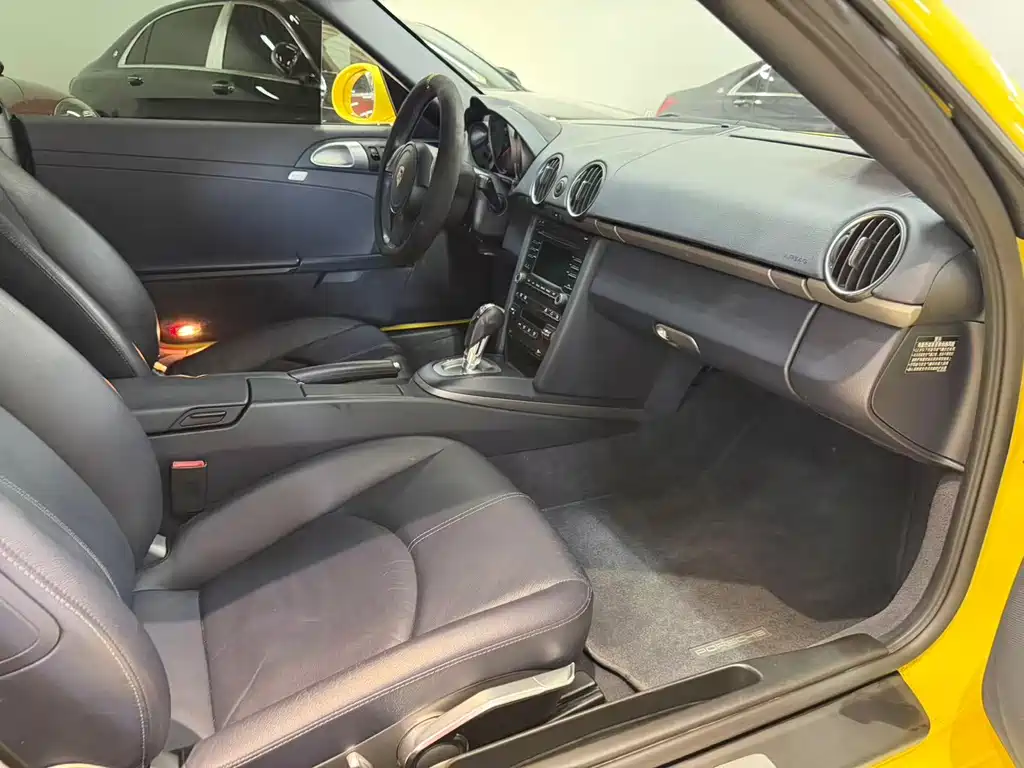 Porsche Cayman — миниатюра 9