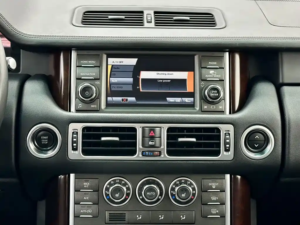 Land Rover Range Rover — миниатюра 10