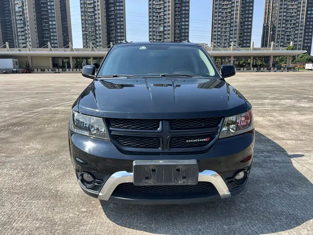 Dodge Journey — миниатюра 2