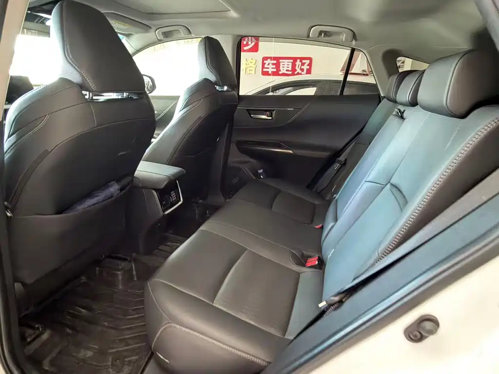 Toyota Venza — миниатюра 10