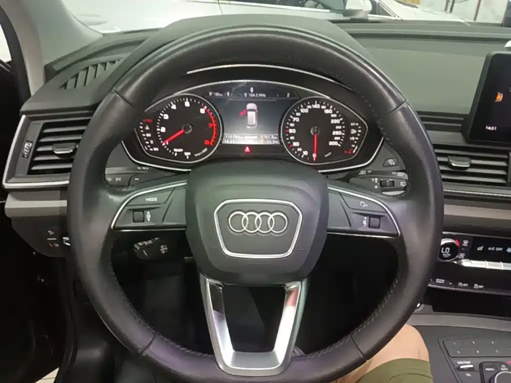 Audi Q5L — миниатюра 11
