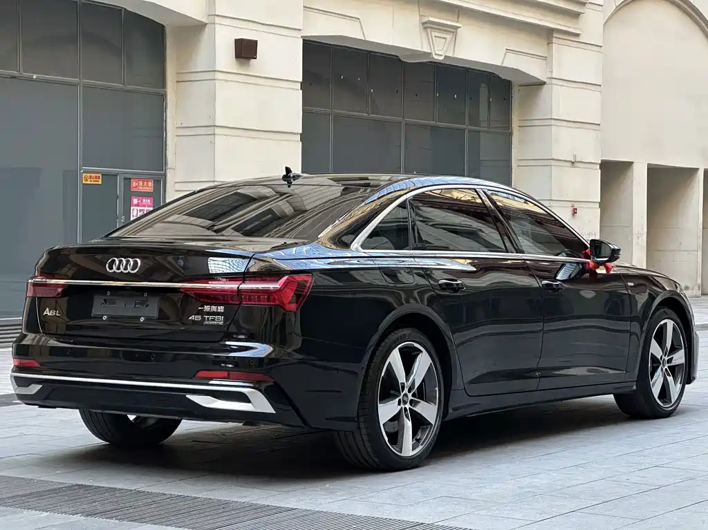 Audi A6L — миниатюра 4