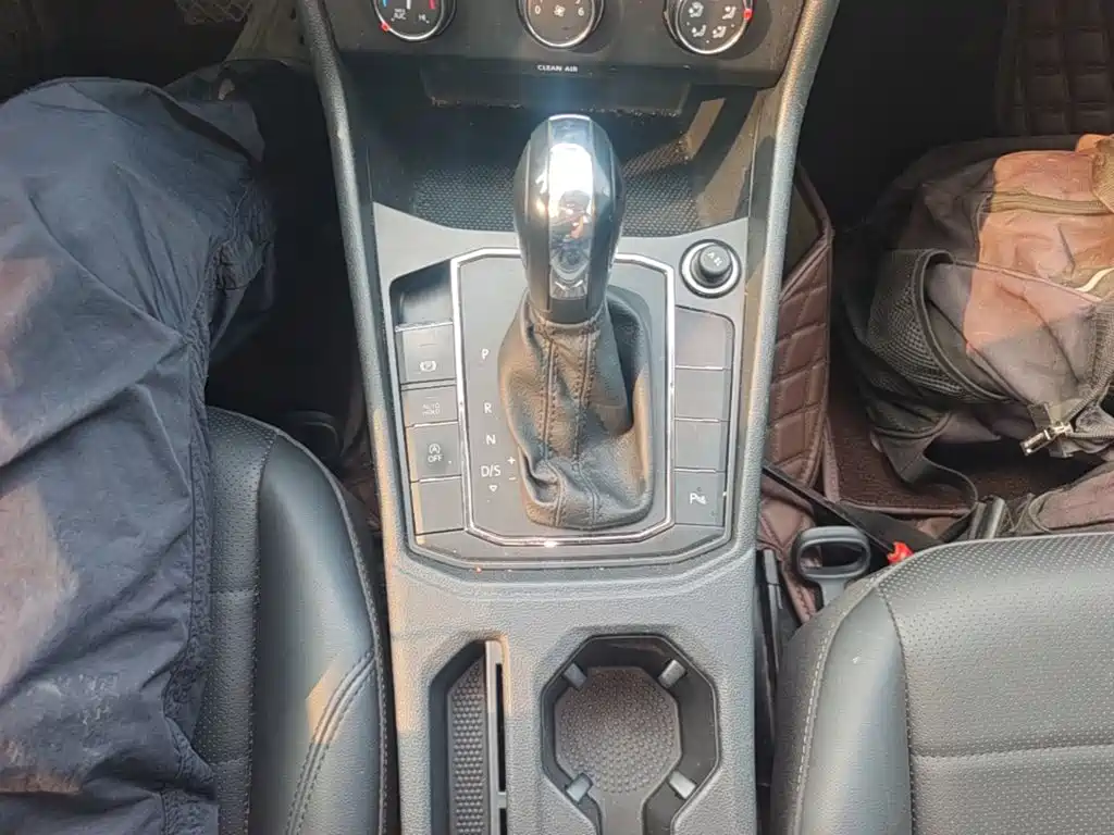 Volkswagen Lavida — миниатюра 14