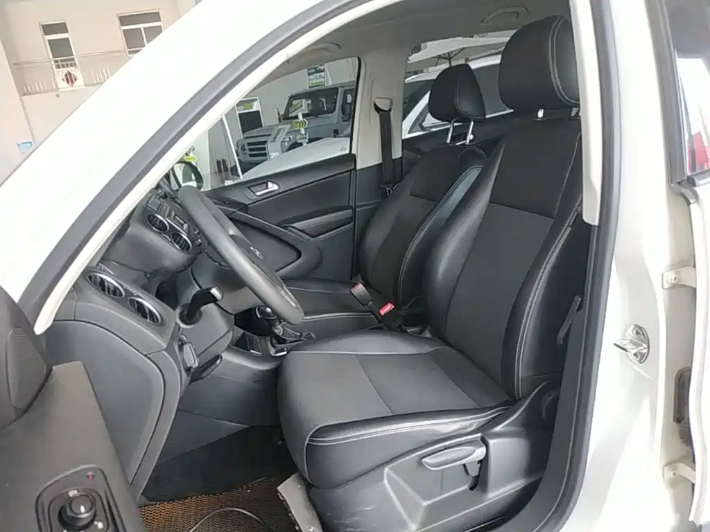 Volkswagen Tiguan — миниатюра 15