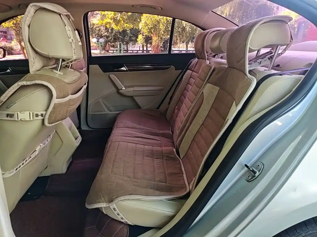 Volkswagen Lavida — миниатюра 17