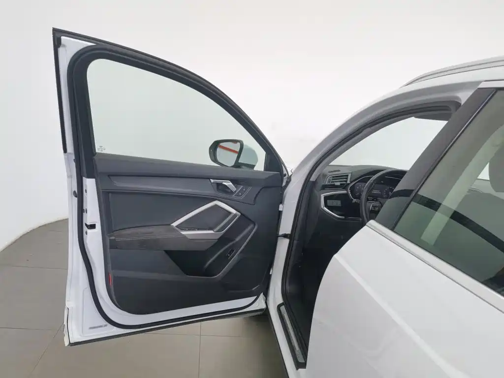 Audi Q3 2020 35 TFSI