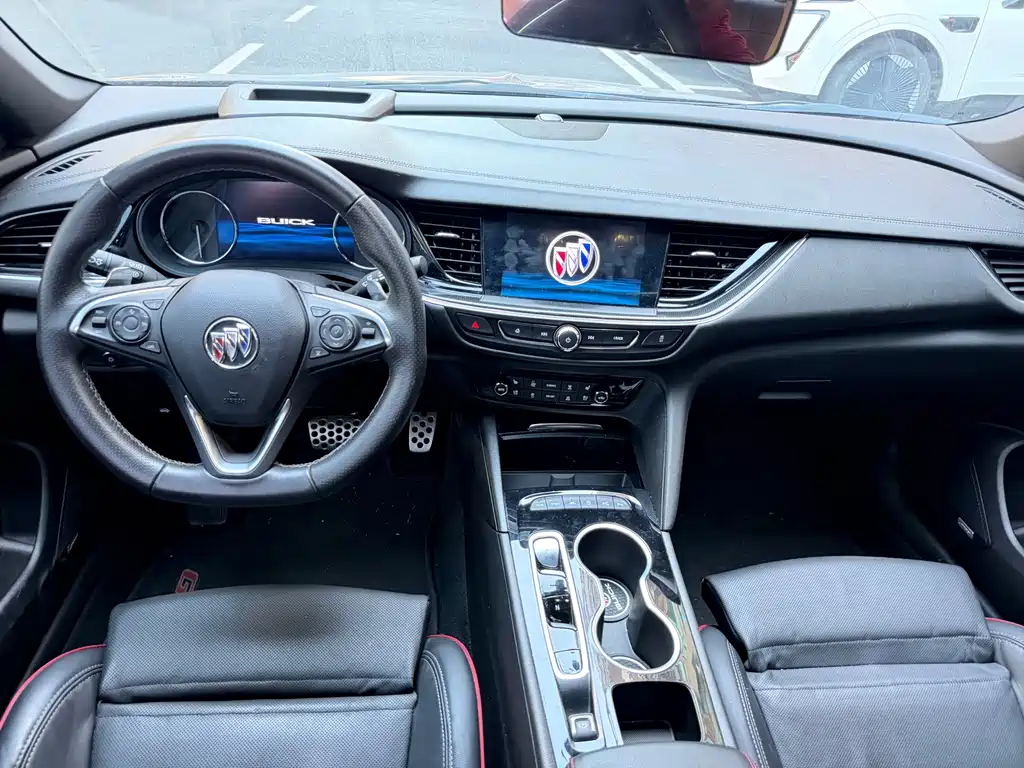 Buick Regal — миниатюра 6