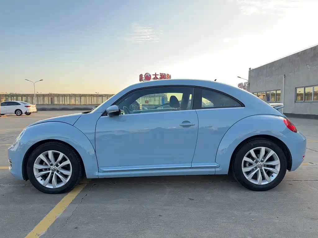 Volkswagen Beetle — миниатюра 7