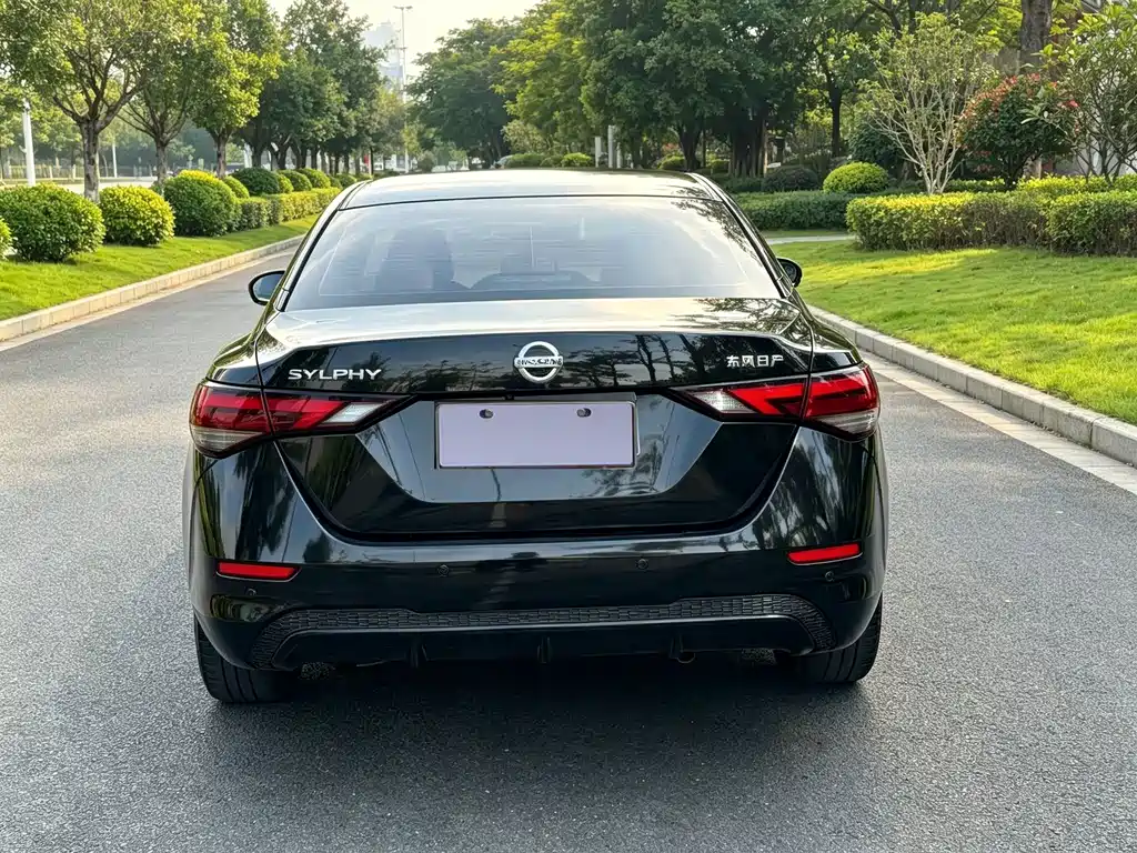 Nissan Sylphy — миниатюра 9