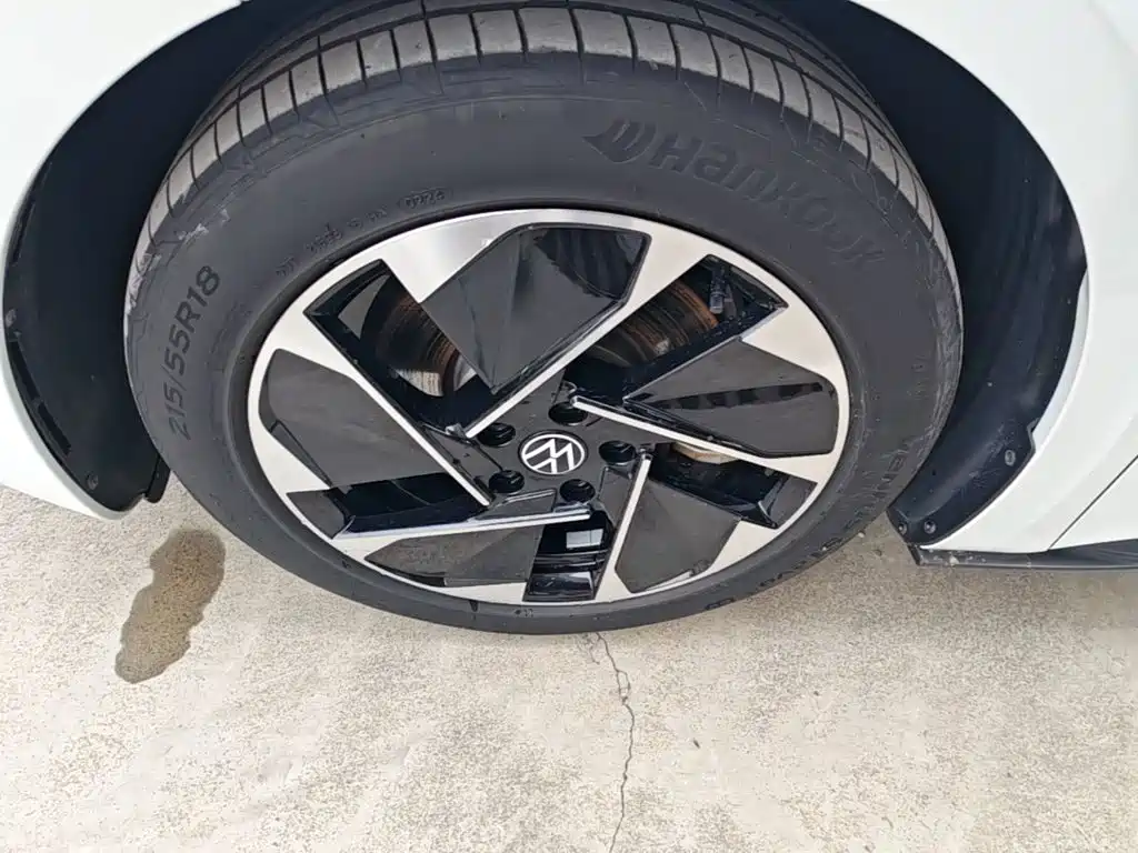 Volkswagen ID.3 — миниатюра 23