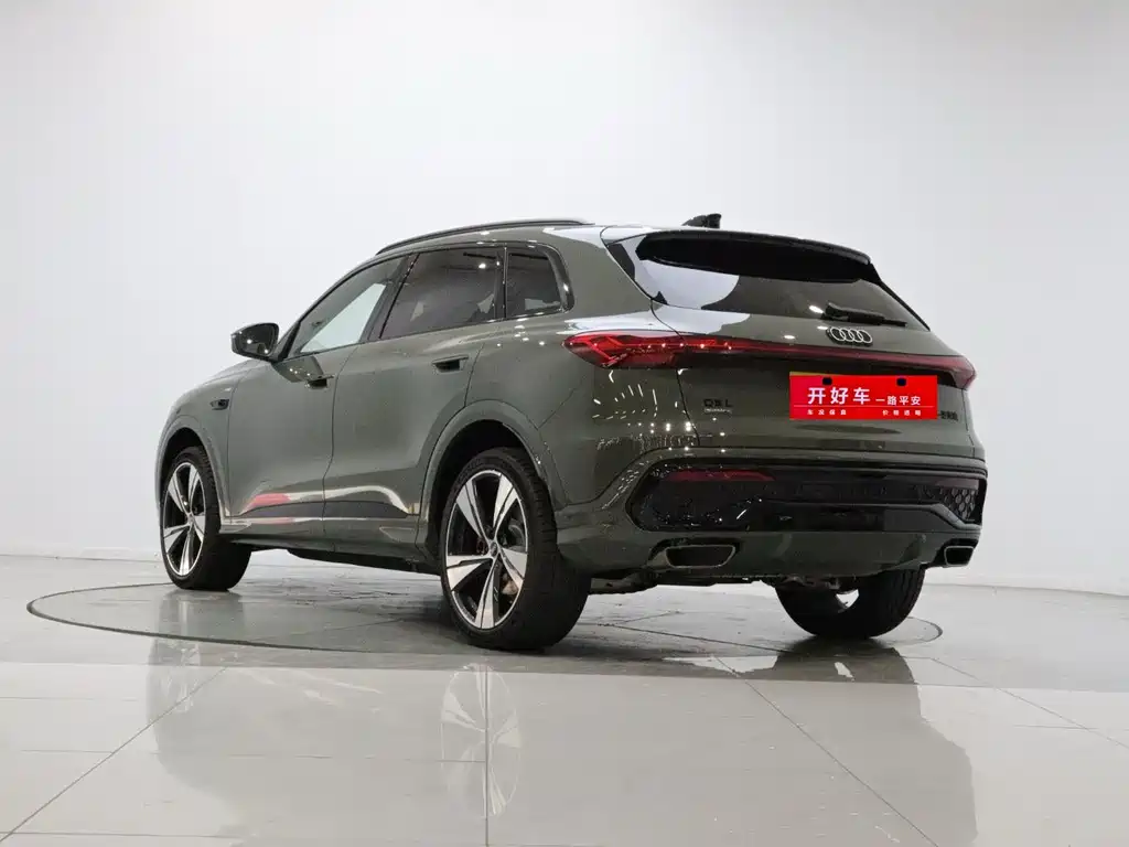 Audi Q5L — миниатюра 6