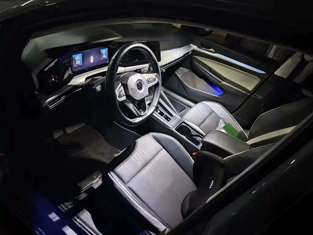 Volkswagen Golf — миниатюра 5