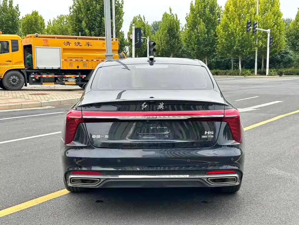 Hongqi Hongqi H5 — миниатюра 8
