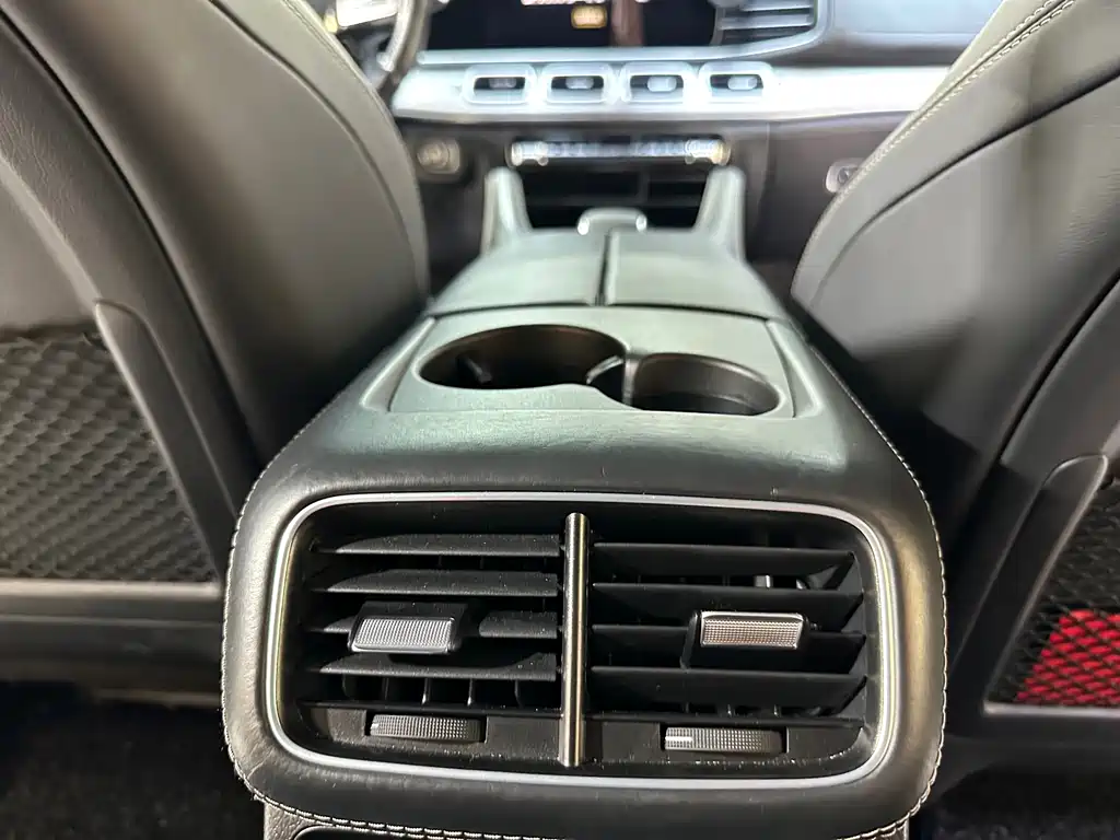 Mercedes-Benz GLE AMG — миниатюра 8