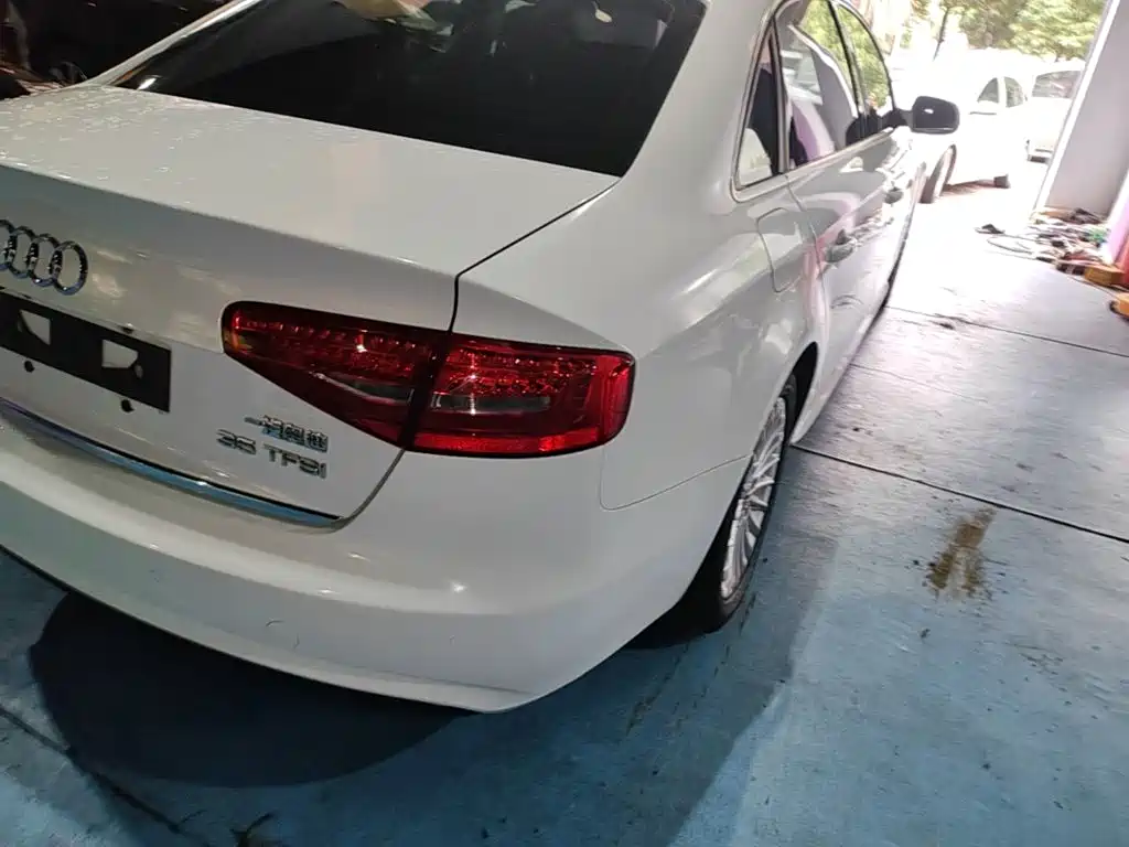 Audi A4L — миниатюра 8